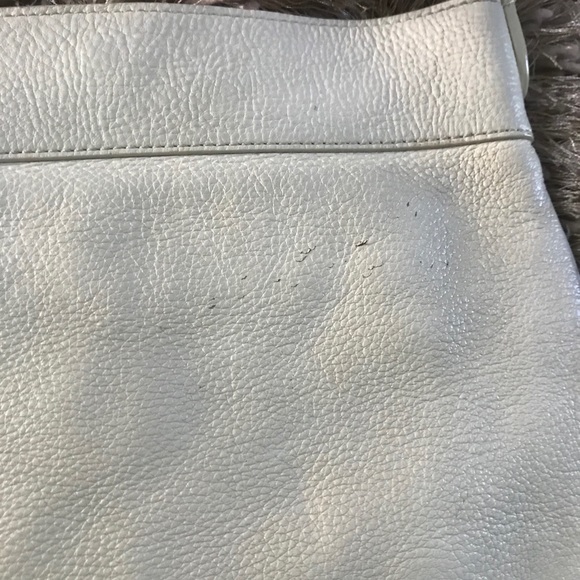 Tory Burch Stacked T Swing pack cross body bag - Picture 2 of 3